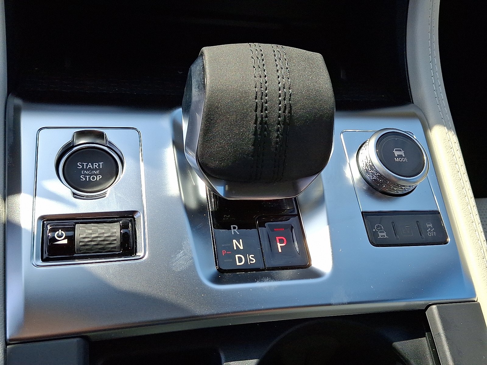 2026 Jaguar F-Pace R-Dynamic S - Photo 12