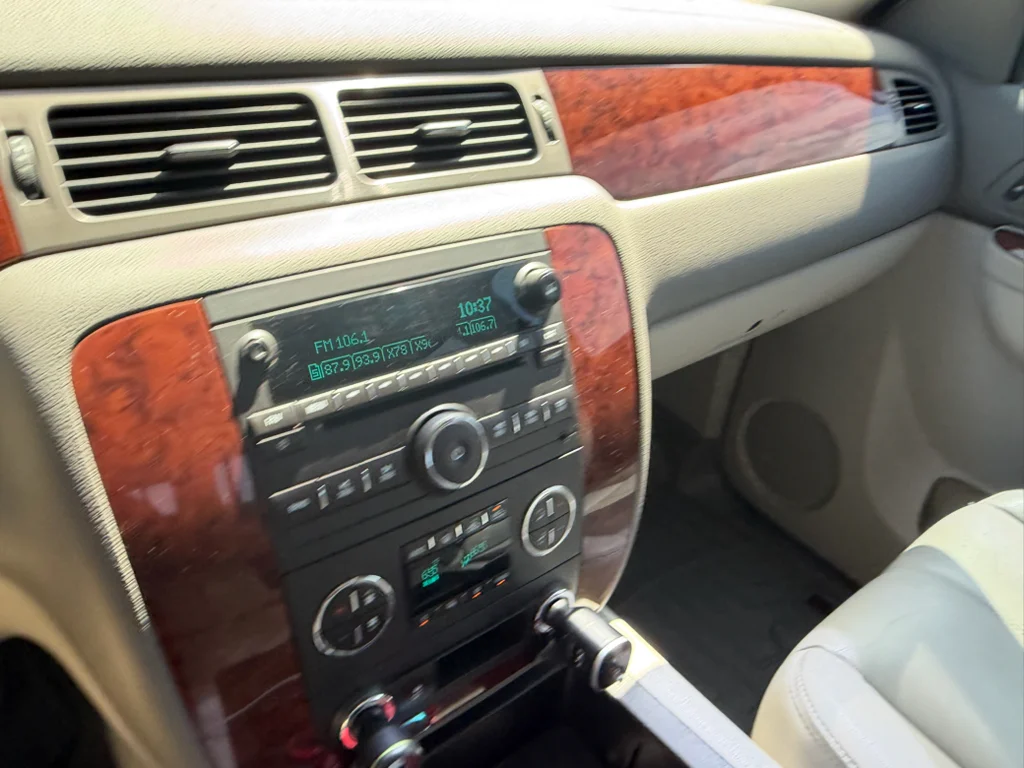 Used 2012 SILVER ICE METALLIC Chevrolet LTZ image 11