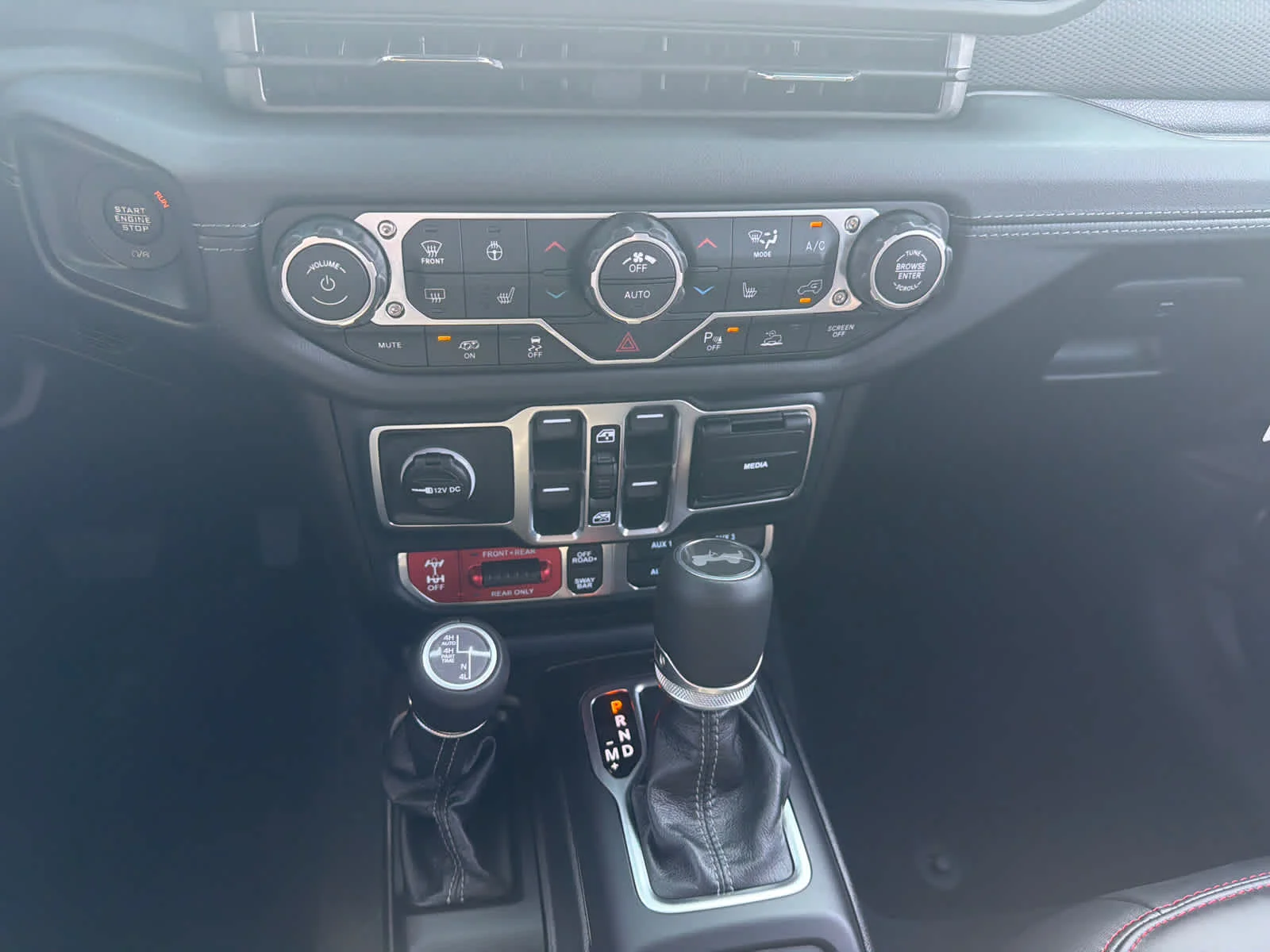 New 2026 Reign Exterior Paint Jeep Moab 392 image 26