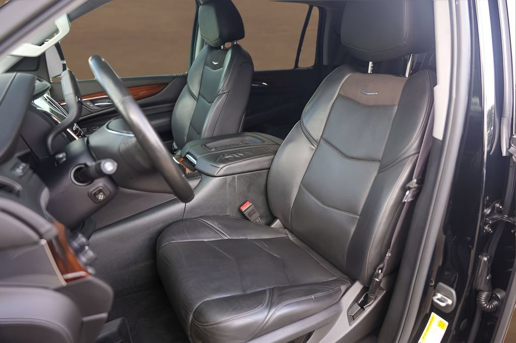 Used 2016 BLACK RAVEN Cadillac Premium Collection image 7