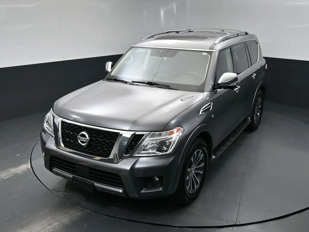 Used 2019 Gun Metallic Nissan SL image 39