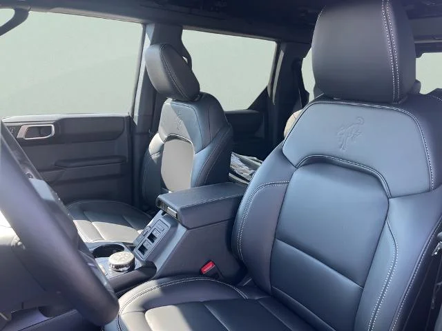 New 2026 Shadow Black Ford Outer Banks® image 38