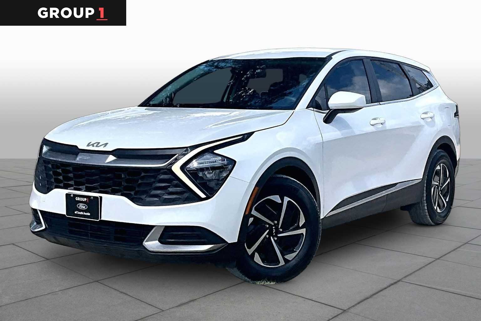 Pre-Owned 2023 Kia Sportage Hybrid LX