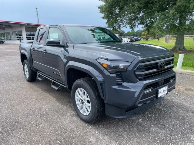 New 2026 Toyota Tacoma SR5 4X4 DOUBLE CAB