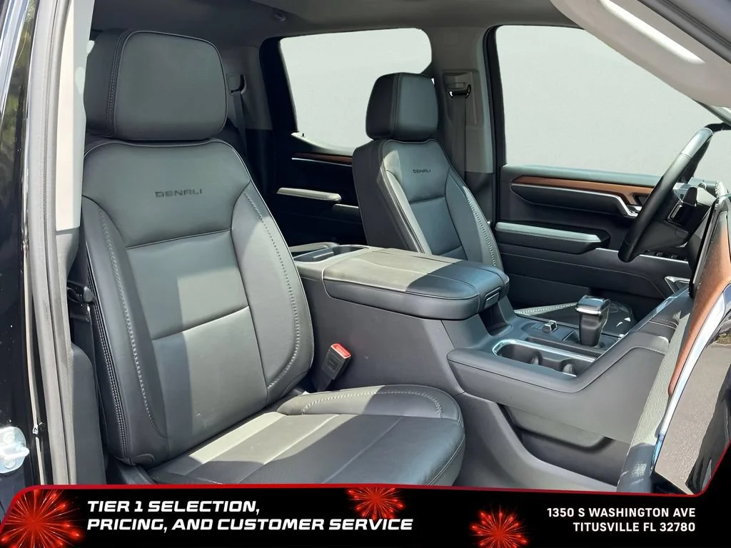 Used 2023 Onyx Black GMC Denali image 22