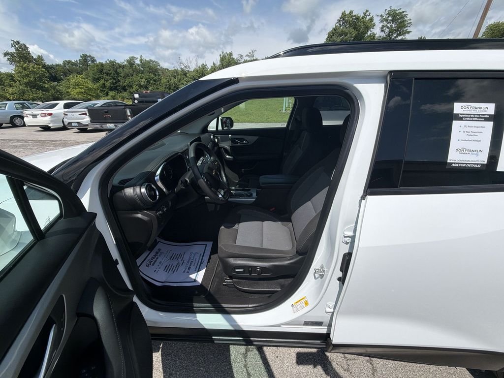 Used 2024 White Chevrolet LT image 11