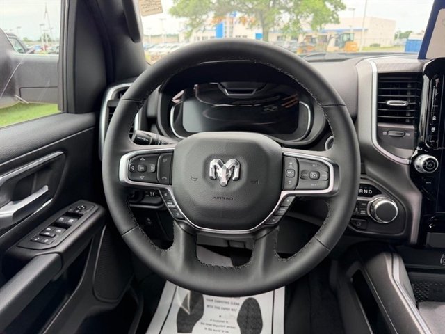 New 2026 Bright White Clear-Coat Exterior Paint RAM Big Horn image 10