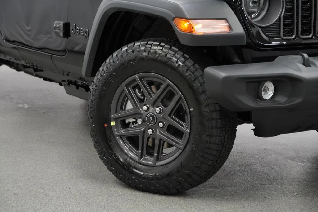 New 2027 Black Clear-Coat Paint Jeep Sport image 4
