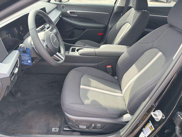 New 2026 Black Hyundai SEL Sport image 14