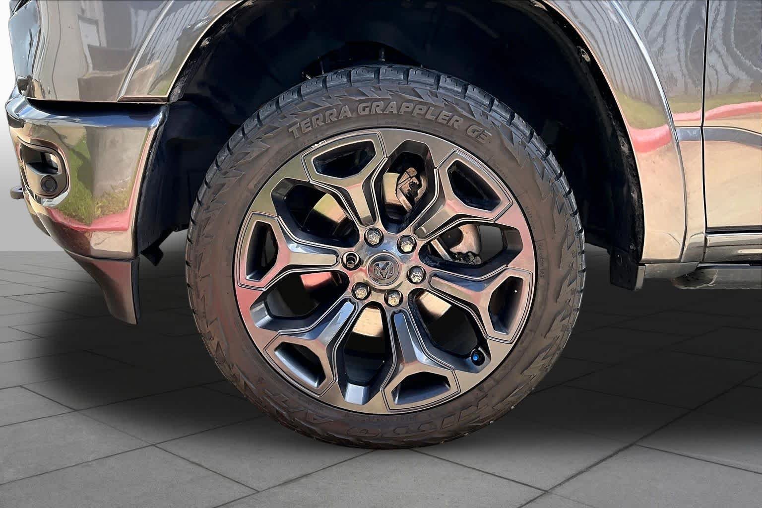 Used 2024 Granite Crystal Metallic Clearcoat Ram Limited image 10