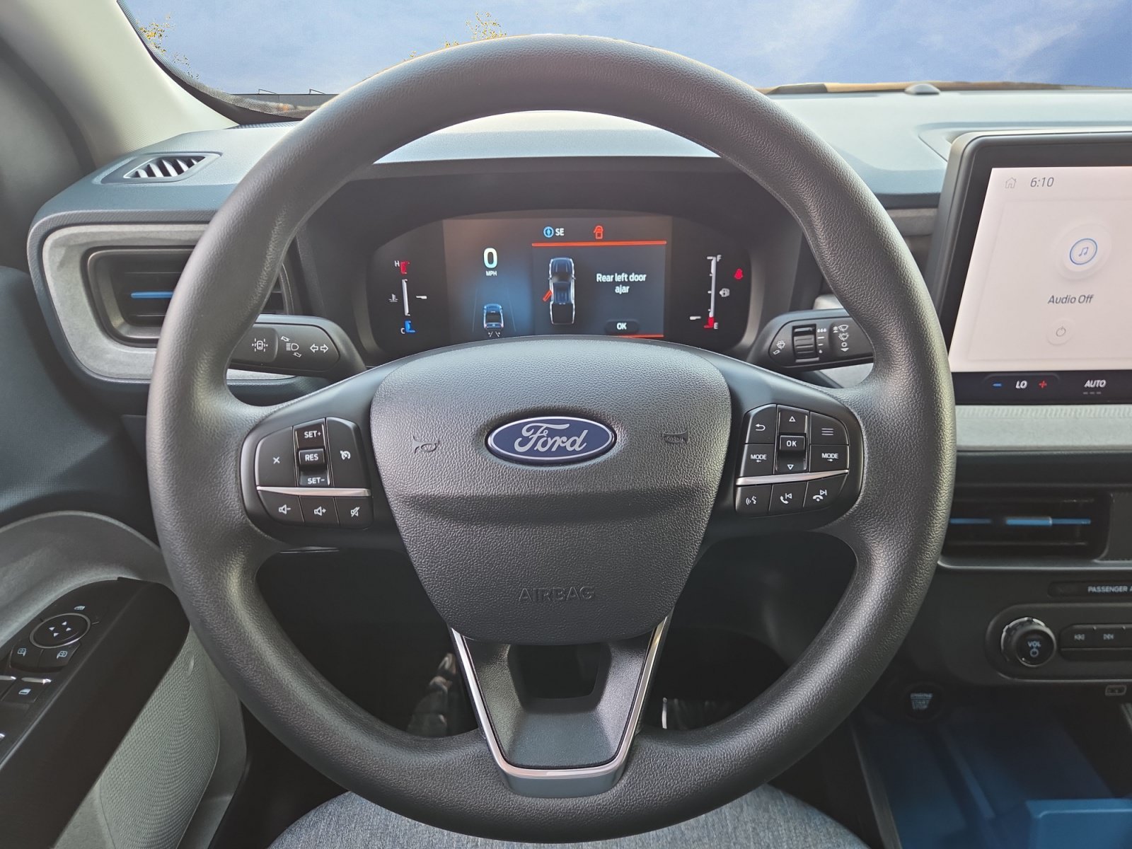 2025 Ford Maverick XLT - Photo 12
