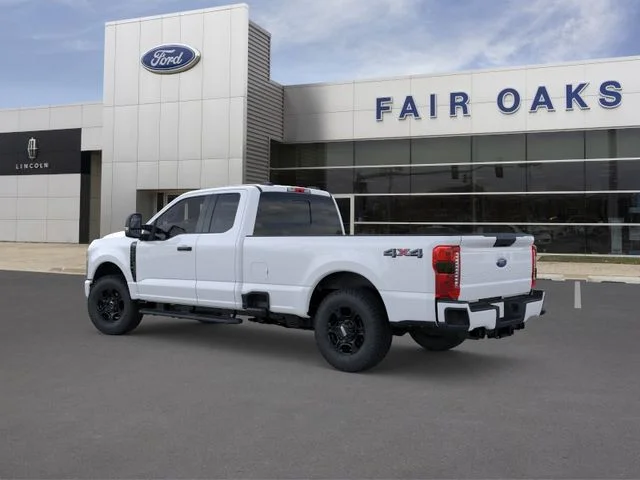 New 2026 Oxford White Ford XL image 4