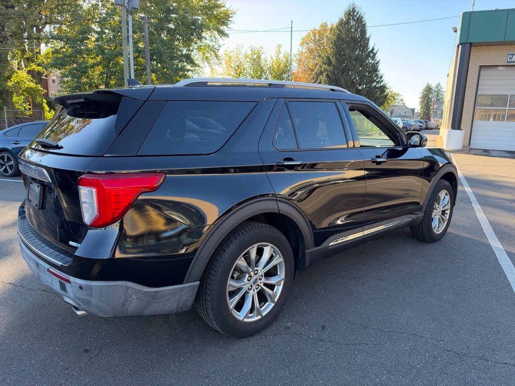 Used 2020 Black Ford Limited image 5