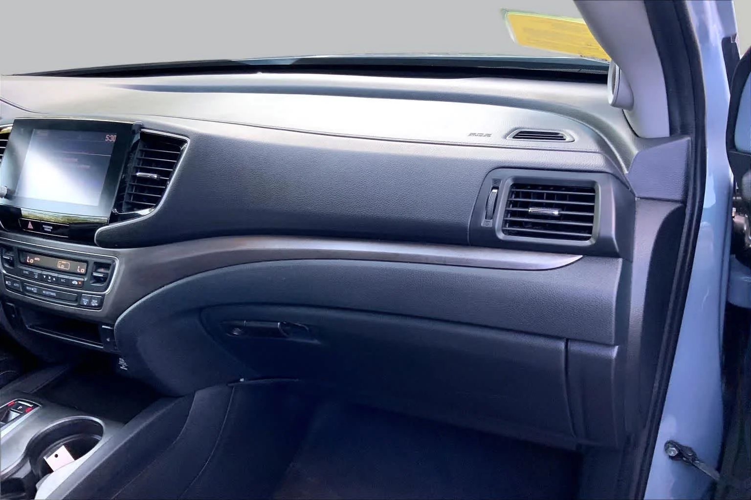 Certified Used 2023 Sonic Gray Pearl Honda RTL image 19