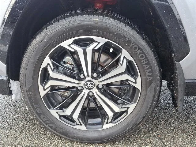 2023 Toyota RAV4 XSE - Photo 10