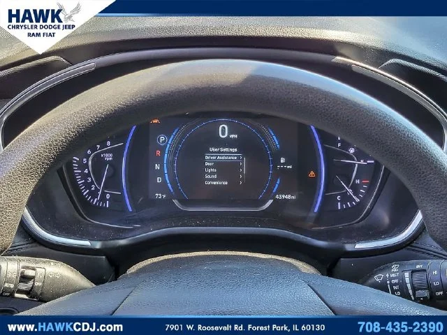 Used 2020 Silver Hyundai SEL image 13