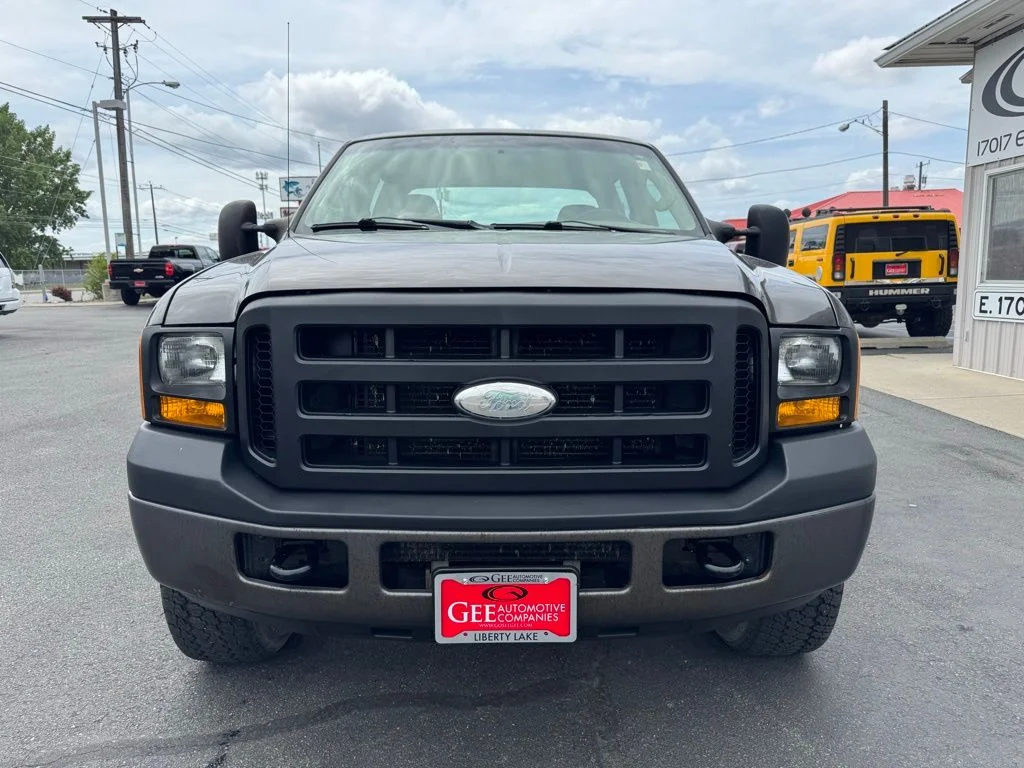 Used 2006 Gray Ford XL image 9