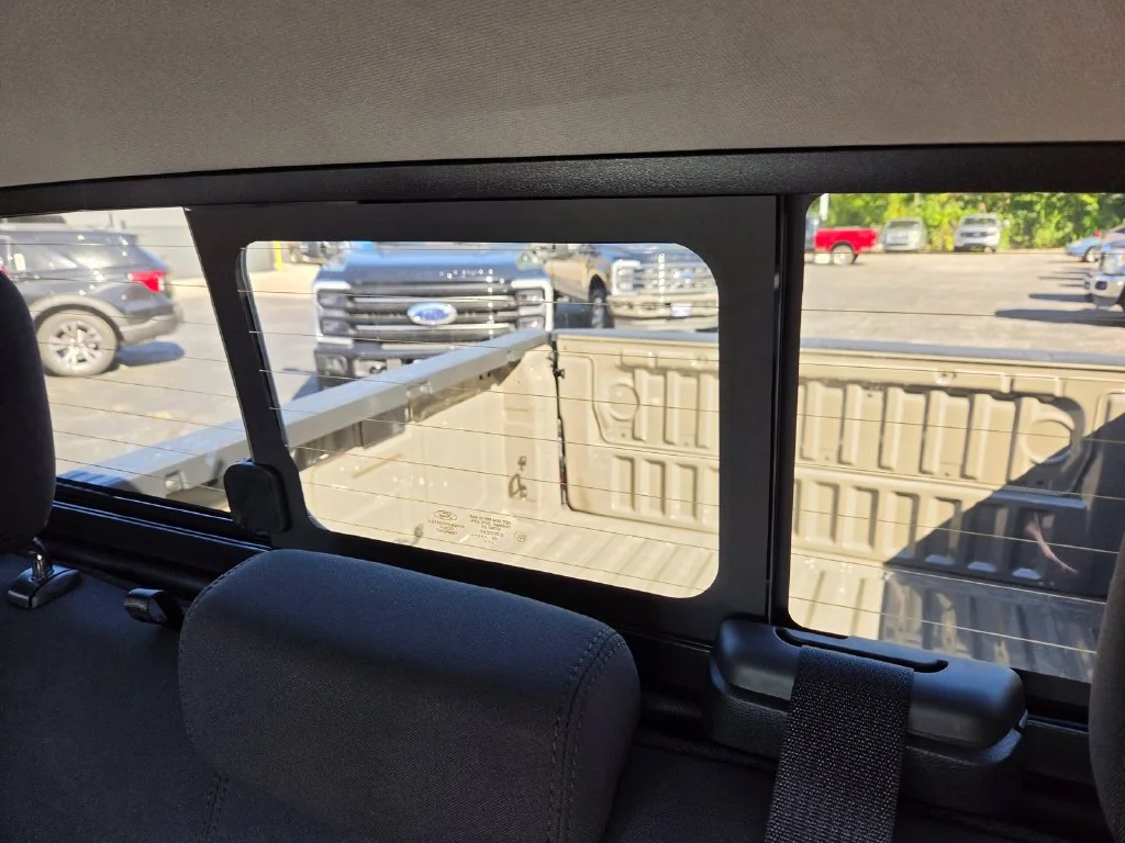 New 2026 Marsh Gray Ford XLT image 18