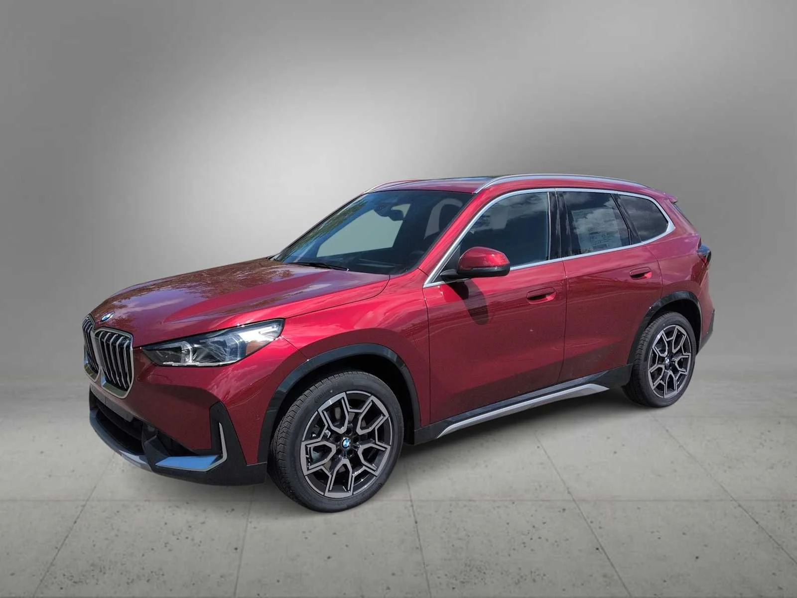 New 2026 Vegas Red Metallic BMW xDrive28i image 4