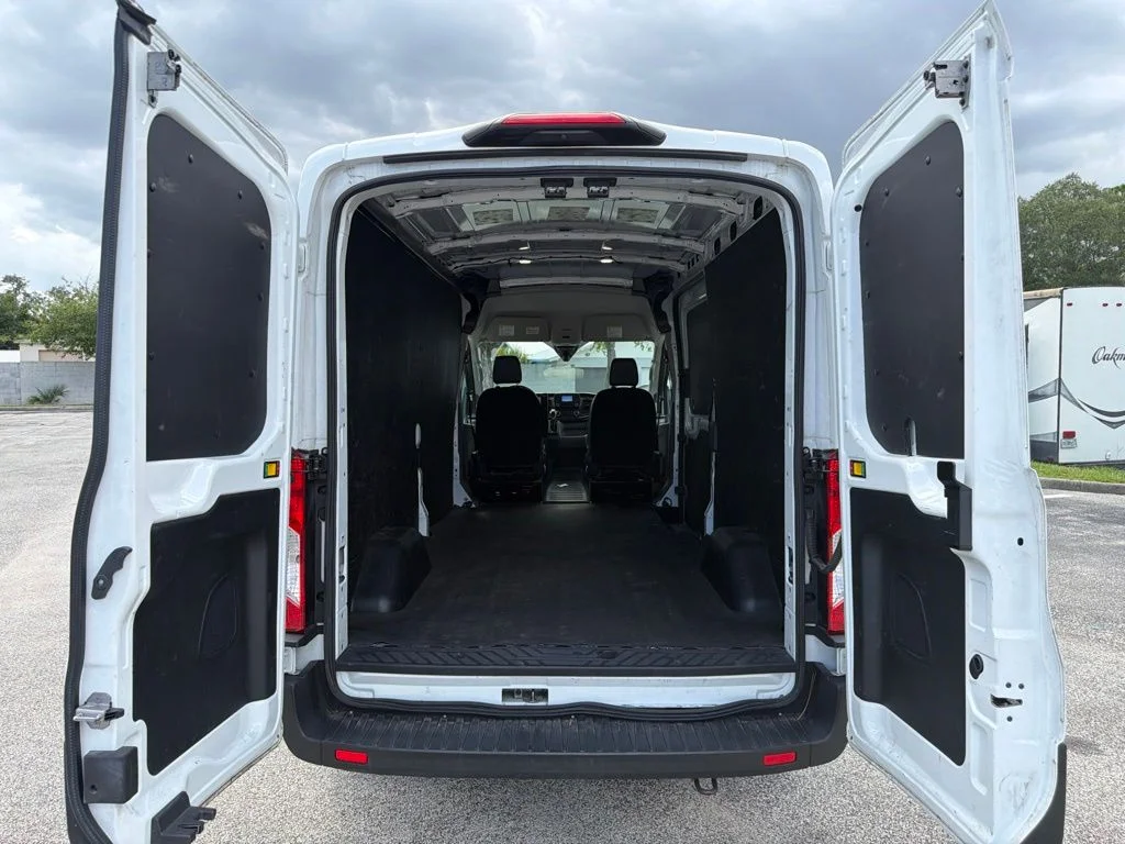 Used 2023 White Ford Base image 7
