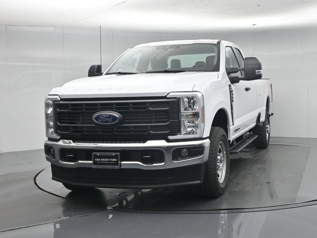 New 2026 Oxford White Ford XL image 53