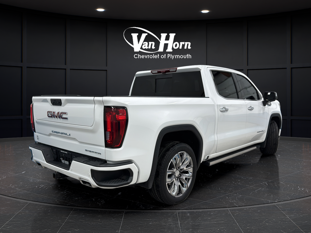 Used 2024 Summit White GMC Denali image 7