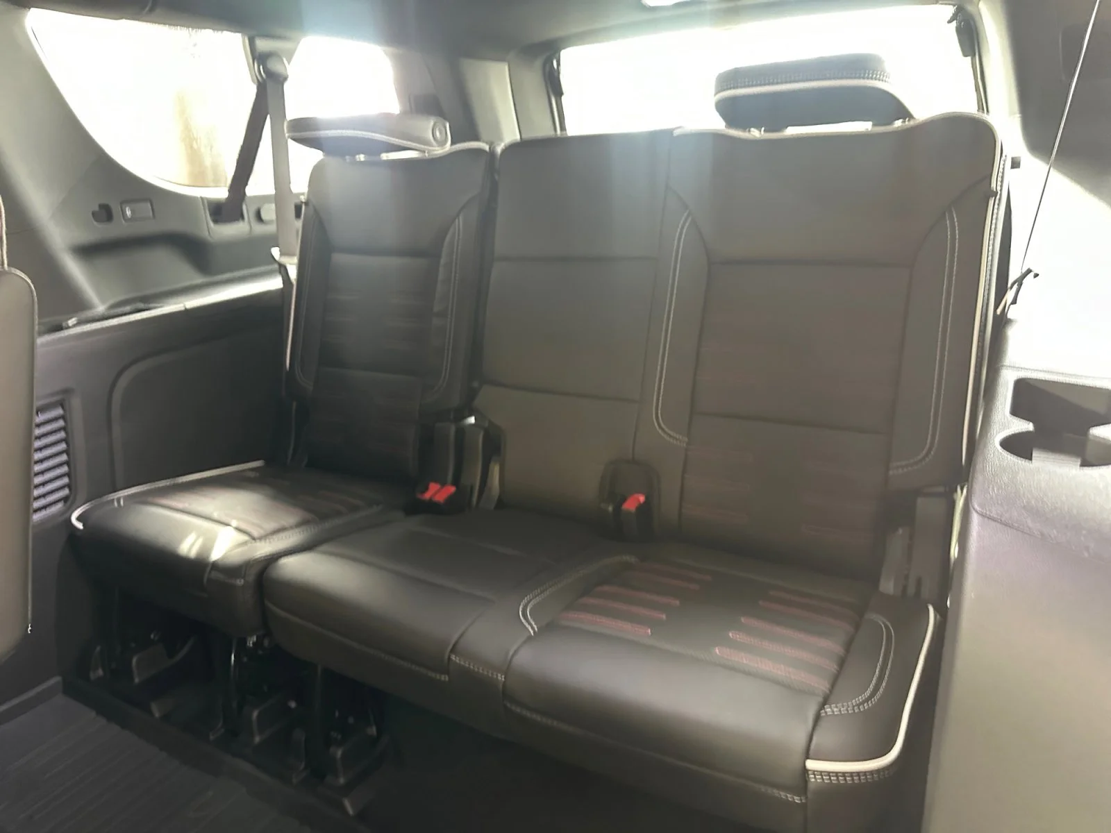 New 2026 Onyx Black GMC AT4 Ultimate image 25
