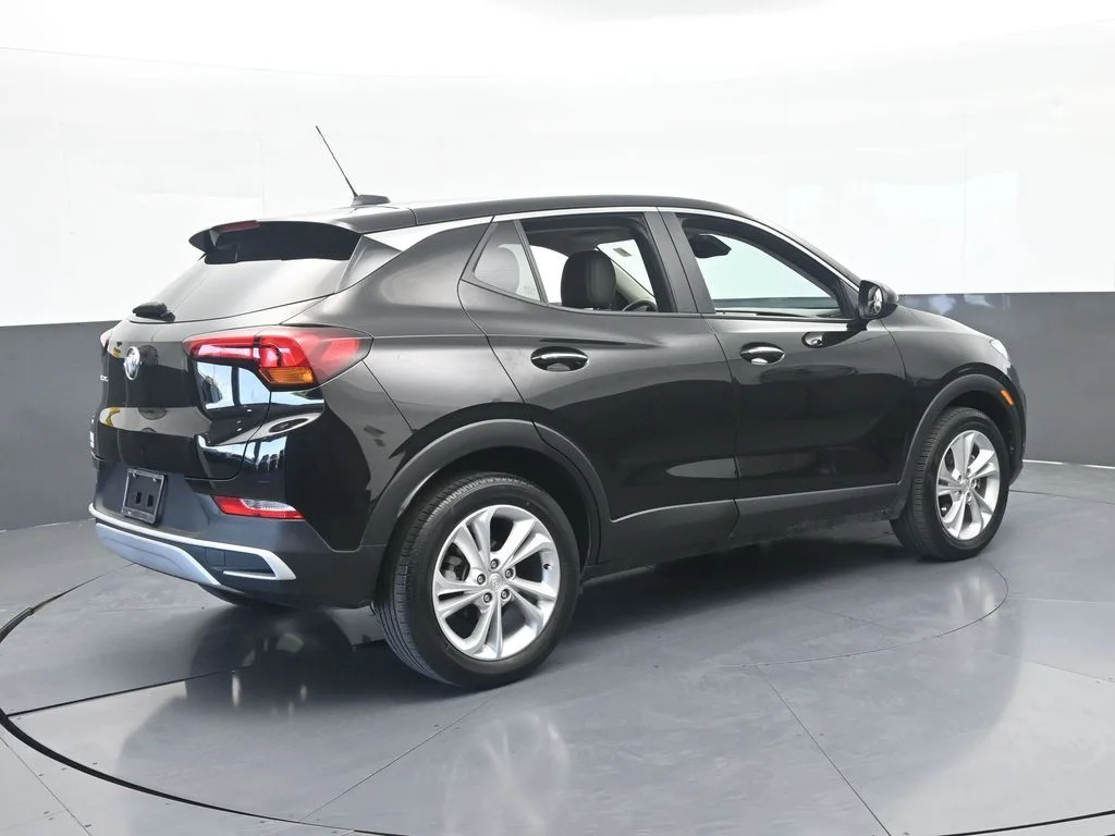Used 2023 Ebony Twilight Metallic Buick Preferred image 6