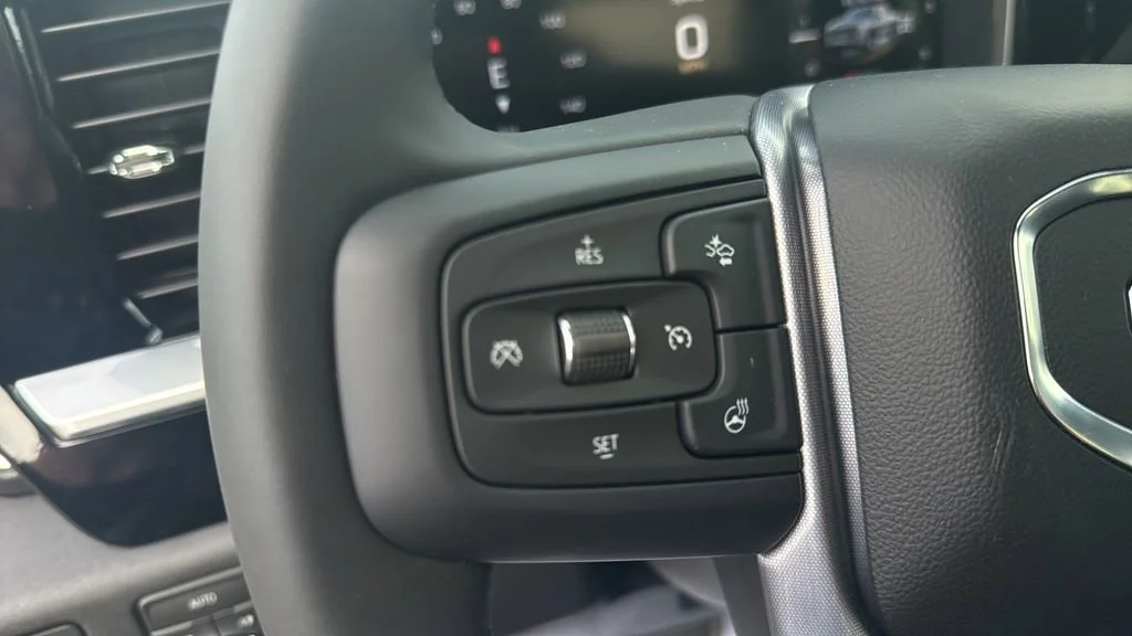 New 2026 Summit White GMC Elevation image 36