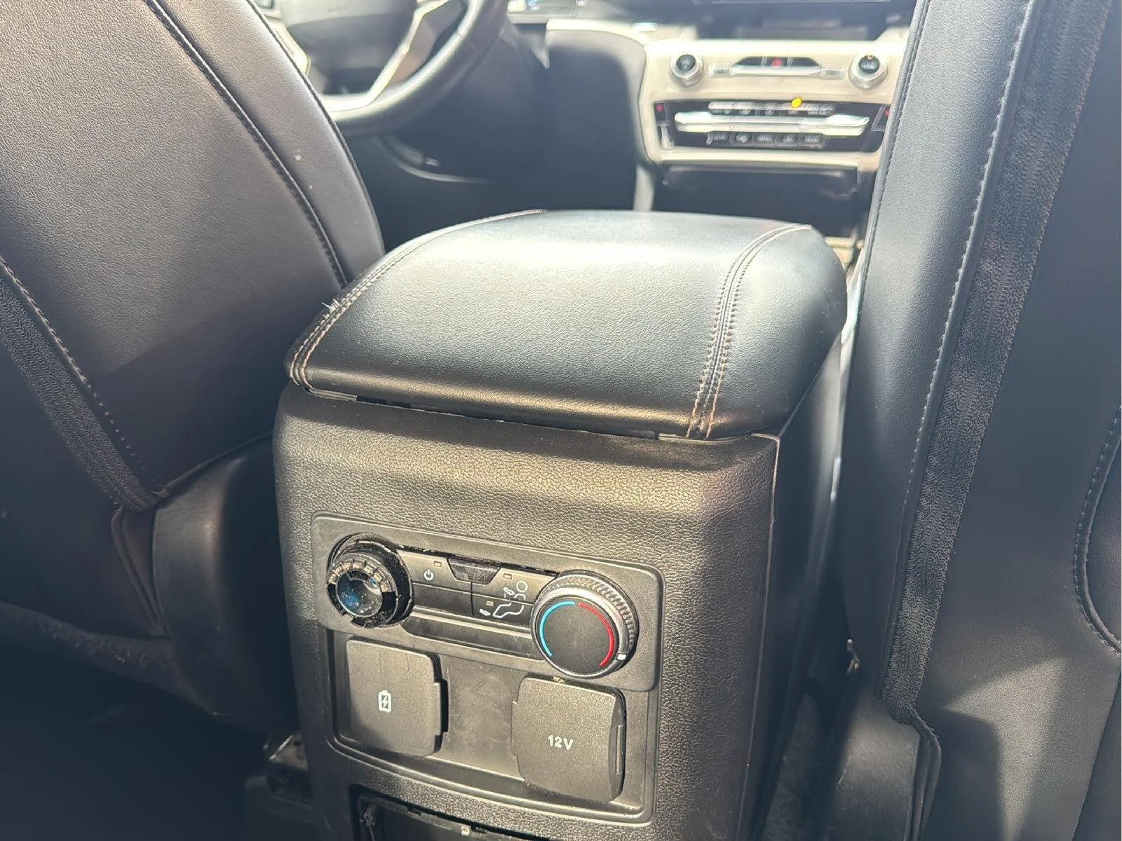 Used 2022 Carbonized Gray Metallic Ford XLT image 18