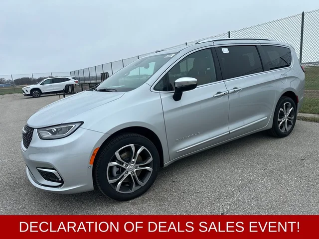 2026 Chrysler Pacifica Pinnacle