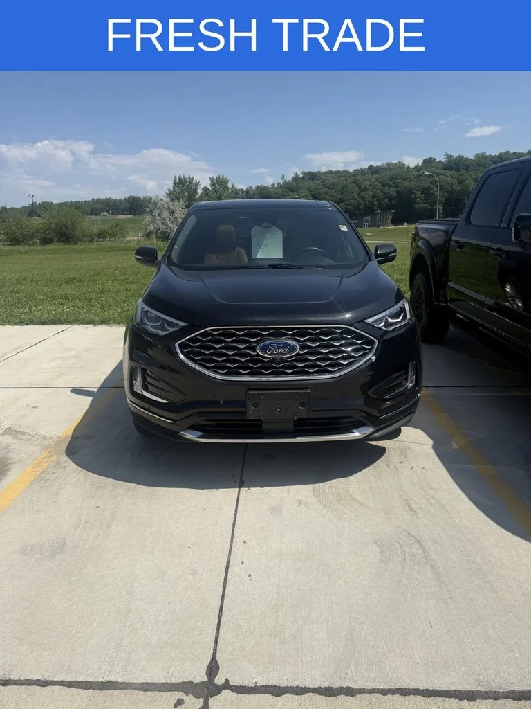 2024 Ford Edge Titanium AWD's photo
