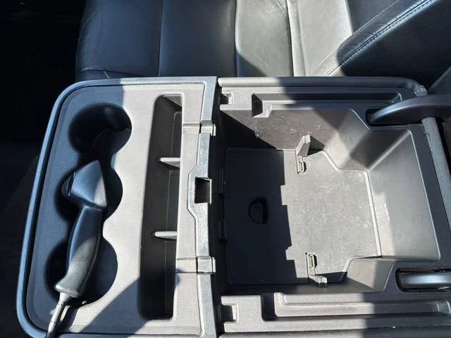 Used 2016 SUMMIT WHITE Chevrolet LTZ image 29