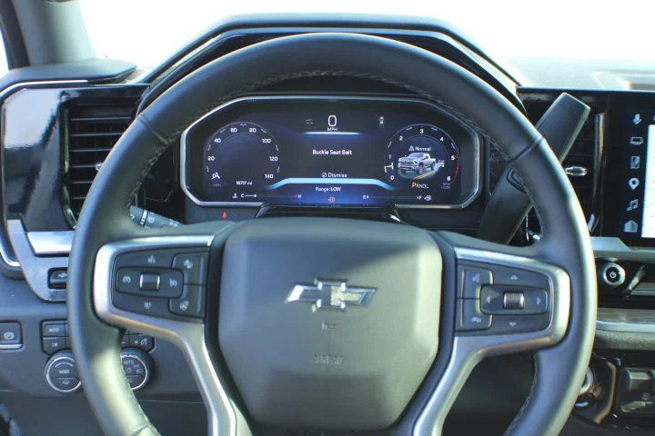 Used 2026 Summit White Chevrolet LTZ image 9