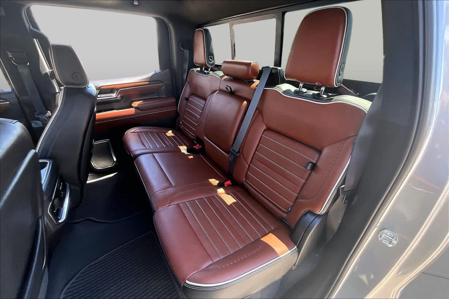 Used 2024 Sterling Metallic GMC Denali Ultimate image 20