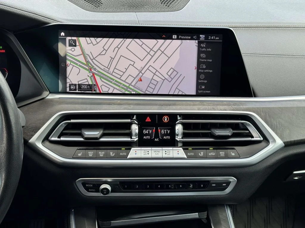 Used 2023 White Metallic BMW xDrive40i image 19