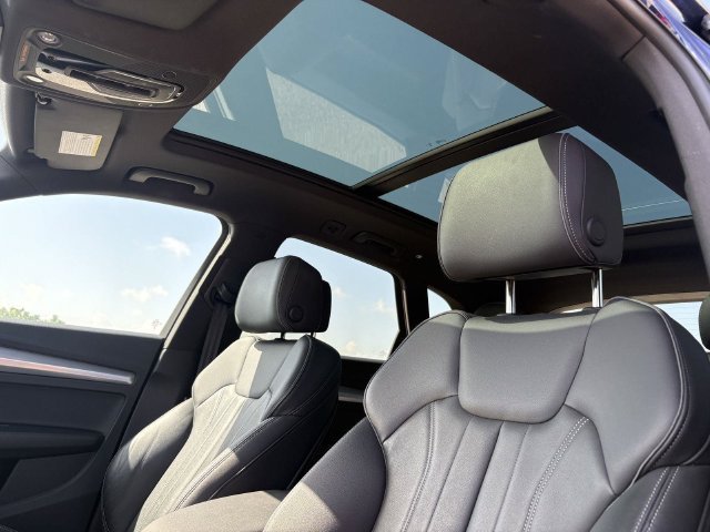 Used 2025 Blue Audi  image 3