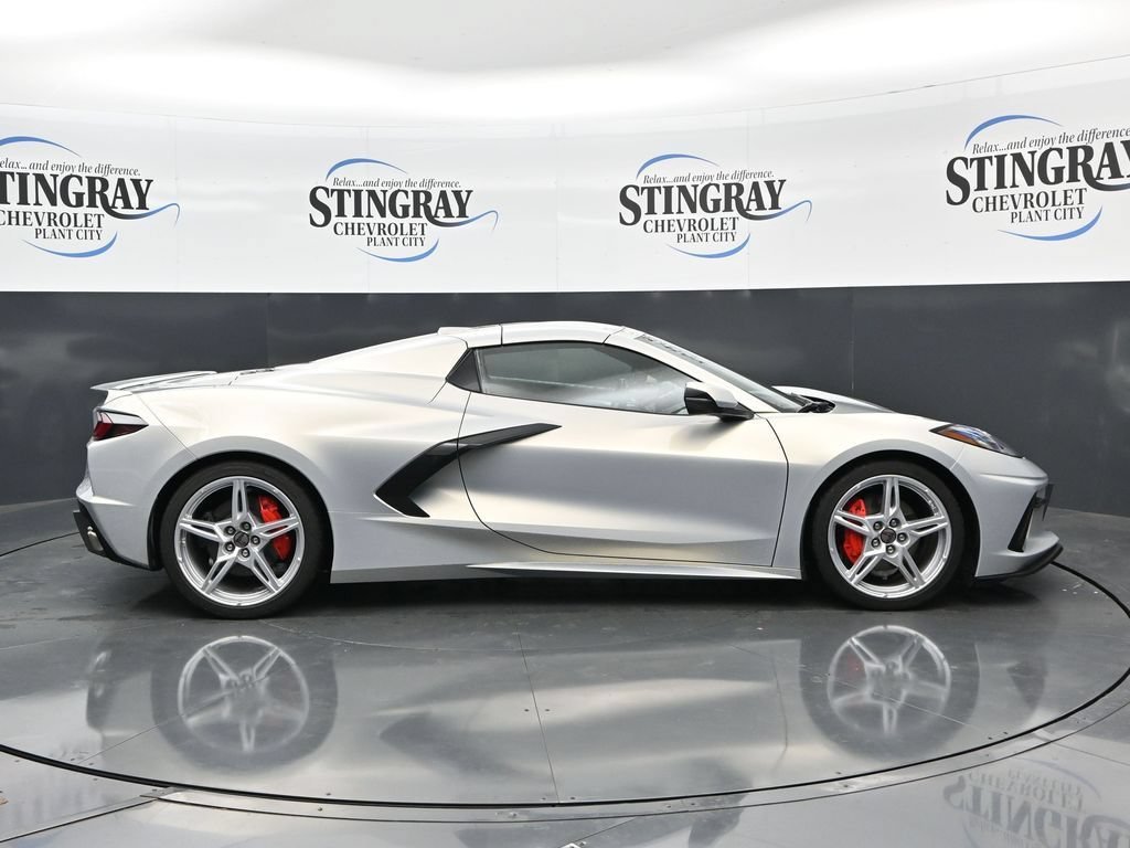 Used 2023 SILVER FLARE METALLIC Chevrolet 2LT image 8
