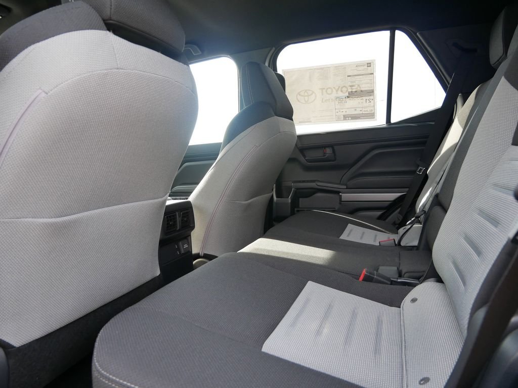 2026 Toyota 4Runner TRD Sport - Photo 6