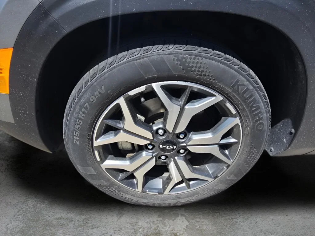 Used 2023 Steel Gray Kia EX image 18