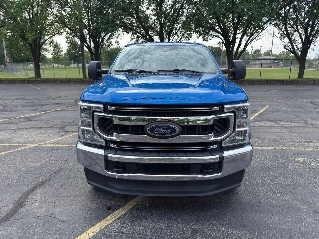 Used 2021 Blue Ford XL image 16