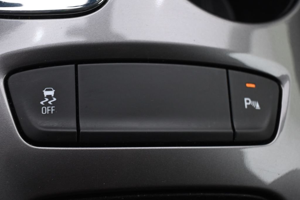 Used 2017 Silver Ice Metallic Chevrolet LT image 33
