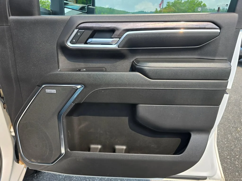 2024 Chevrolet Silverado 2500HD LTZ - Photo 47
