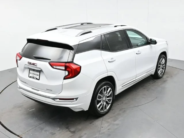 Used 2023 SUMMIT WHITE GMC Denali image 42