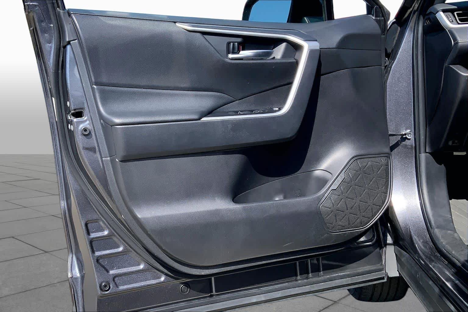 Used 2025 Magnetic Gray Metallic Toyota XLE image 21