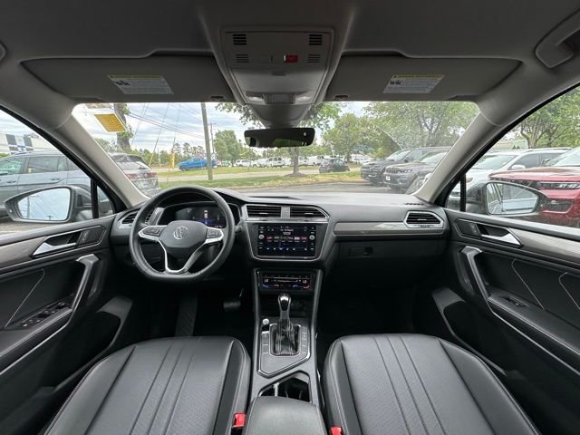 Used 2023 Gray Volkswagen 2.0T SE image 3