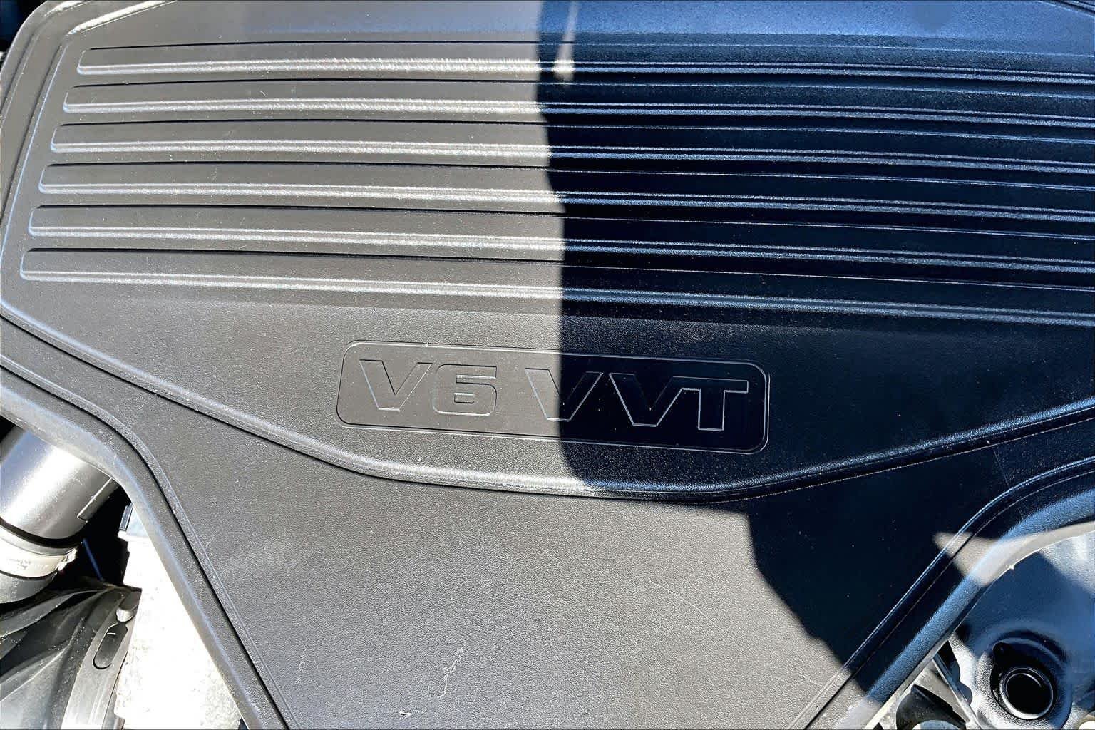 Used 2019 Quicksilver Metallic GMC SLT image 29