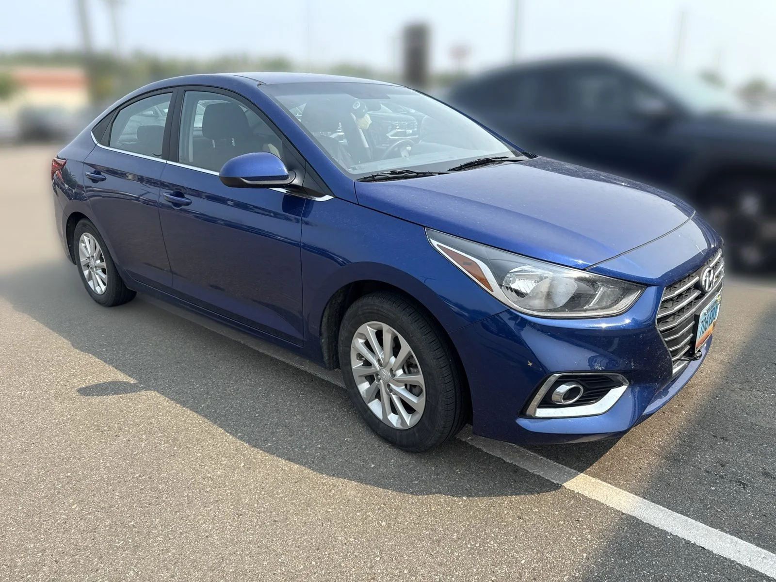Used 2022 Blue Hyundai SEL image 2