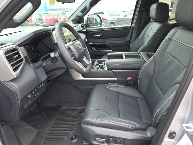 2026 Toyota Tundra Limited - Photo 11