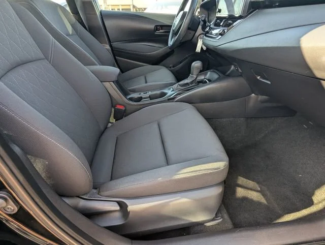 2024 Toyota Corolla LE - Photo 21